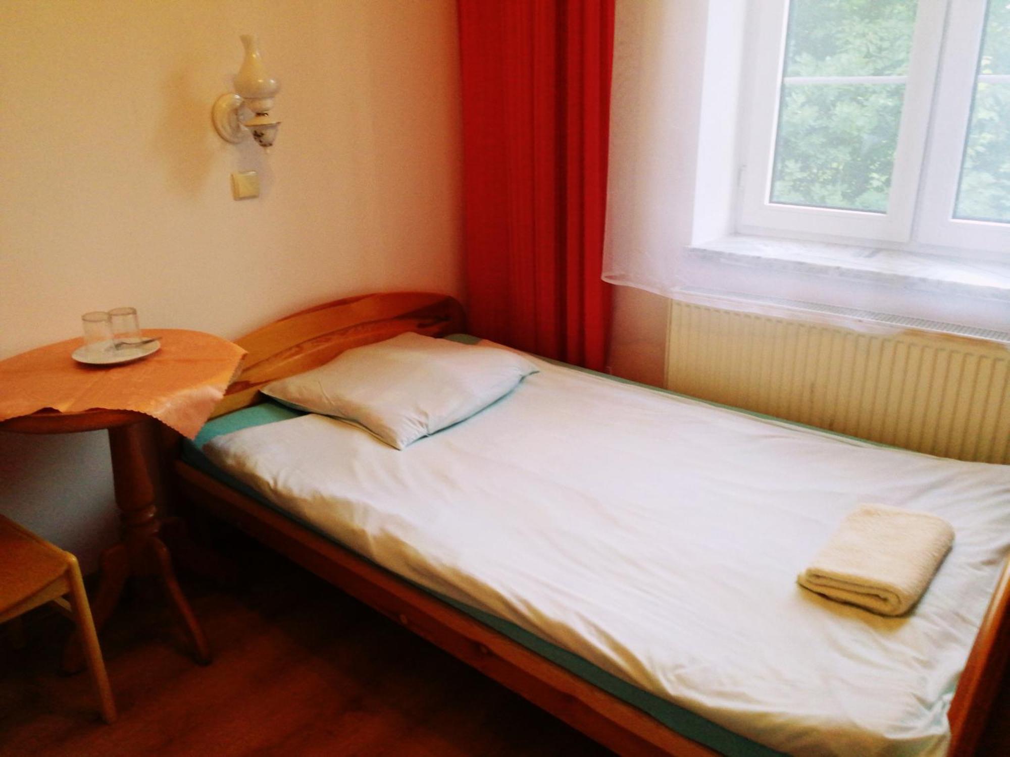 Rezydencja Zamek Krynica Zdroj Rom bilde